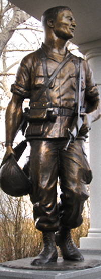 Tom White, Monumental Bronze Sculptor | Manchin Portrait Sculpture